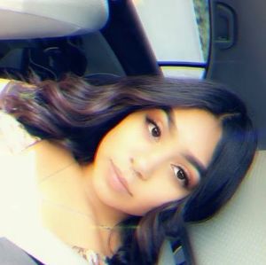 Meet your Posher, Kelly